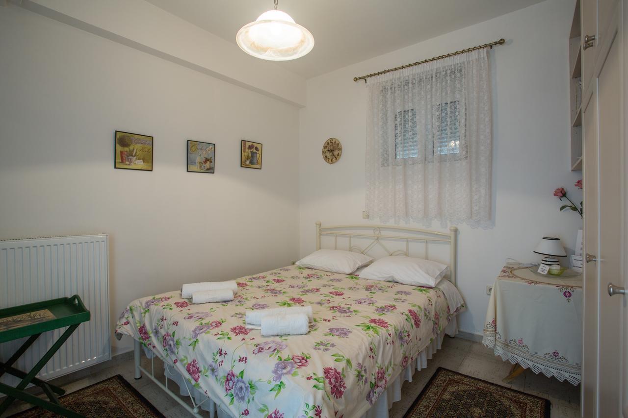 Studios Theodore Каламата Экстерьер фото